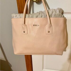 Furla Women's Cream Tote Bag preowned​